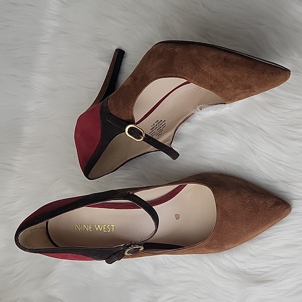 NINE WEST Juliano Tan Red Suede Color Block Mary Jane Preppy Office Heels 7.5
